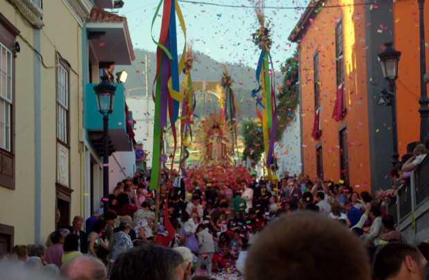 Procession for the Sacred Heart fiesta, El Paso, La Palma island